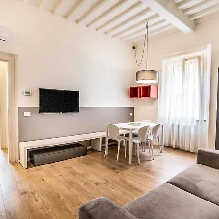 Leone Guest House Follonica Exterior photo